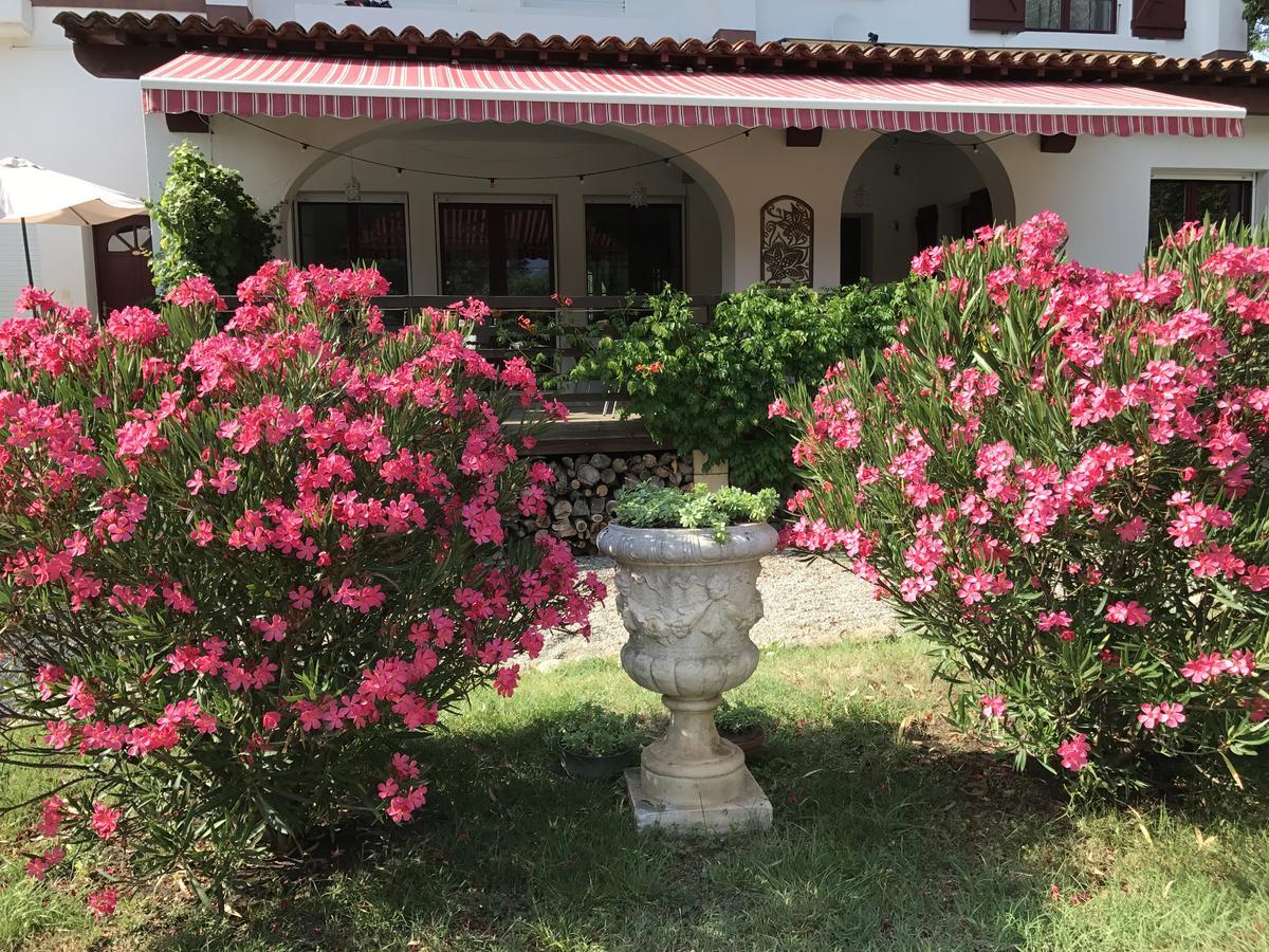 La Villa Du Parc Прад Стая снимка
